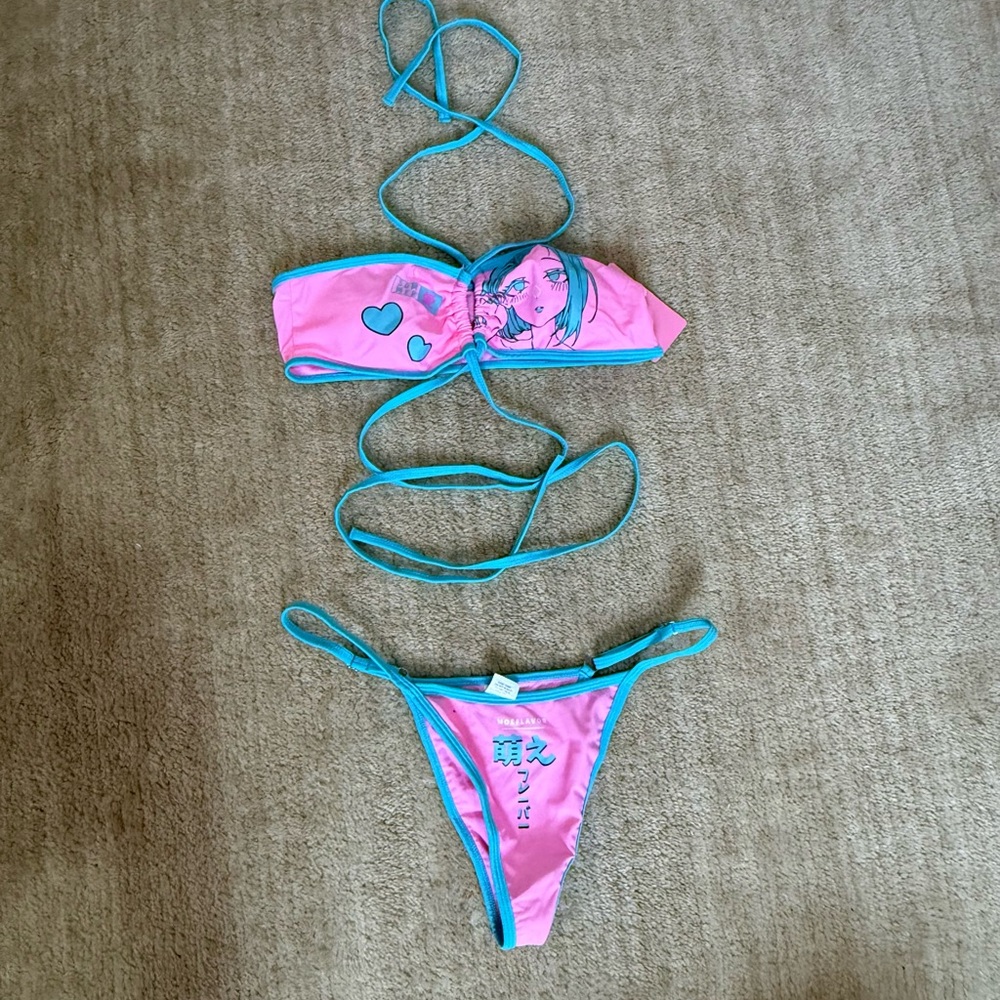 MOEFLAVOR Pink and Blue Bikini Set